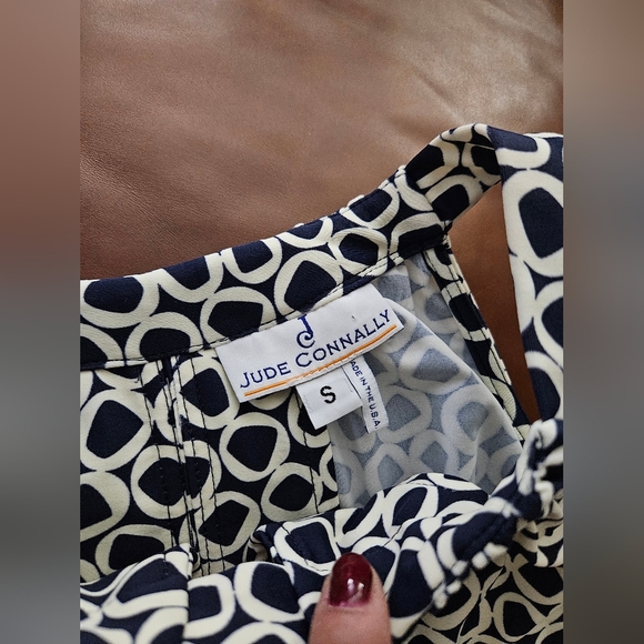 JUDE CONNALLY Lisa Dress Halter Keyhole Sleeveless Travel Navy Cream Small USA - Picture 2 of 3